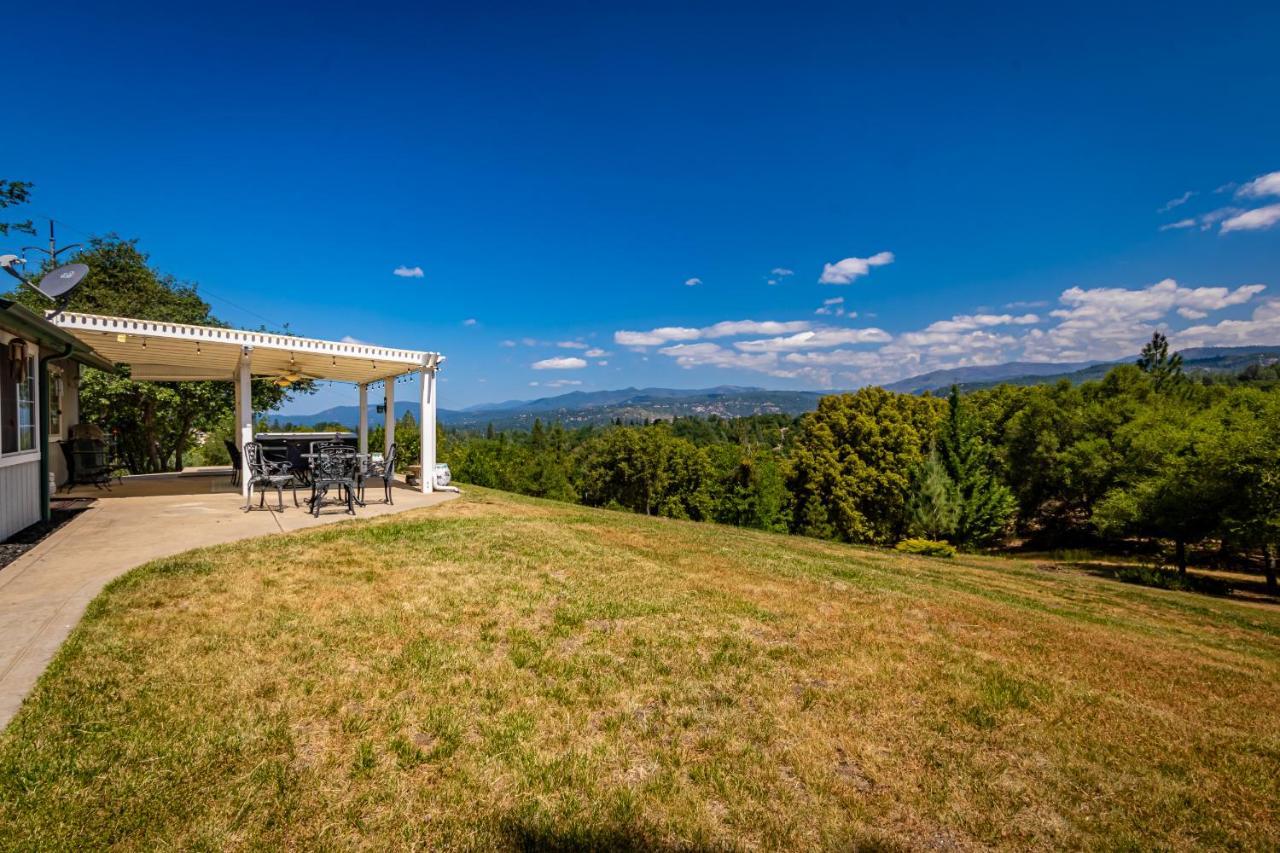 Spectacular Views W/ Hot Tub/bbq -yosemite & Bass *