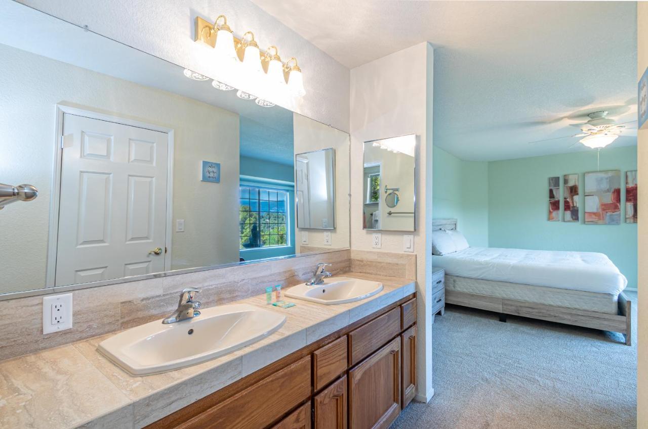 Spectacular Views W/ Hot Tub/bbq -yosemite & Bass Villa *